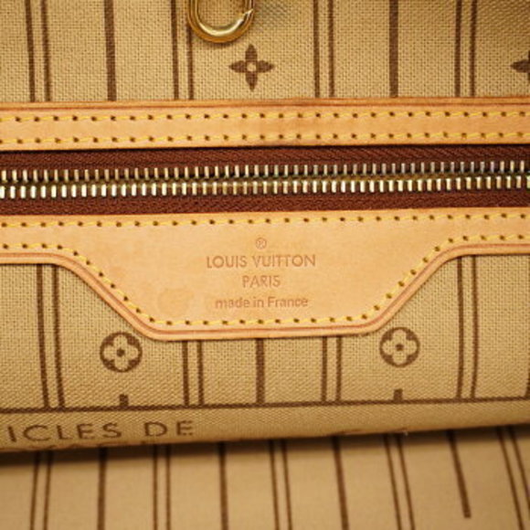 Louis Vuitton Monogram Neverfull MM Tote Bag - Picture 5 of 15